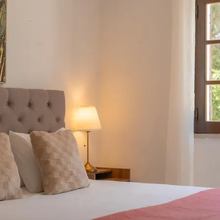 Charming 4bdr Near Aquashow By Lovelystay Feriehus Quarteira