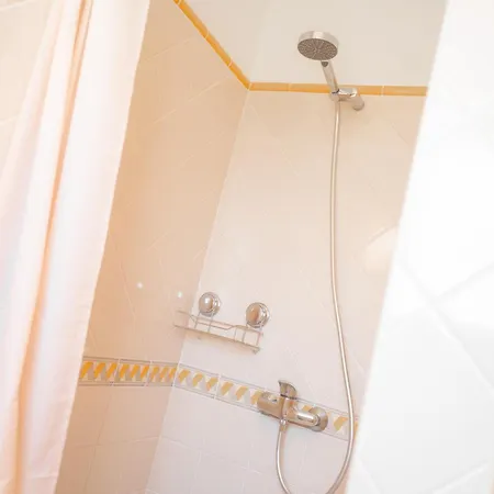 Casa de Férias Charming 4bdr Near Aquashow By Lovelystay